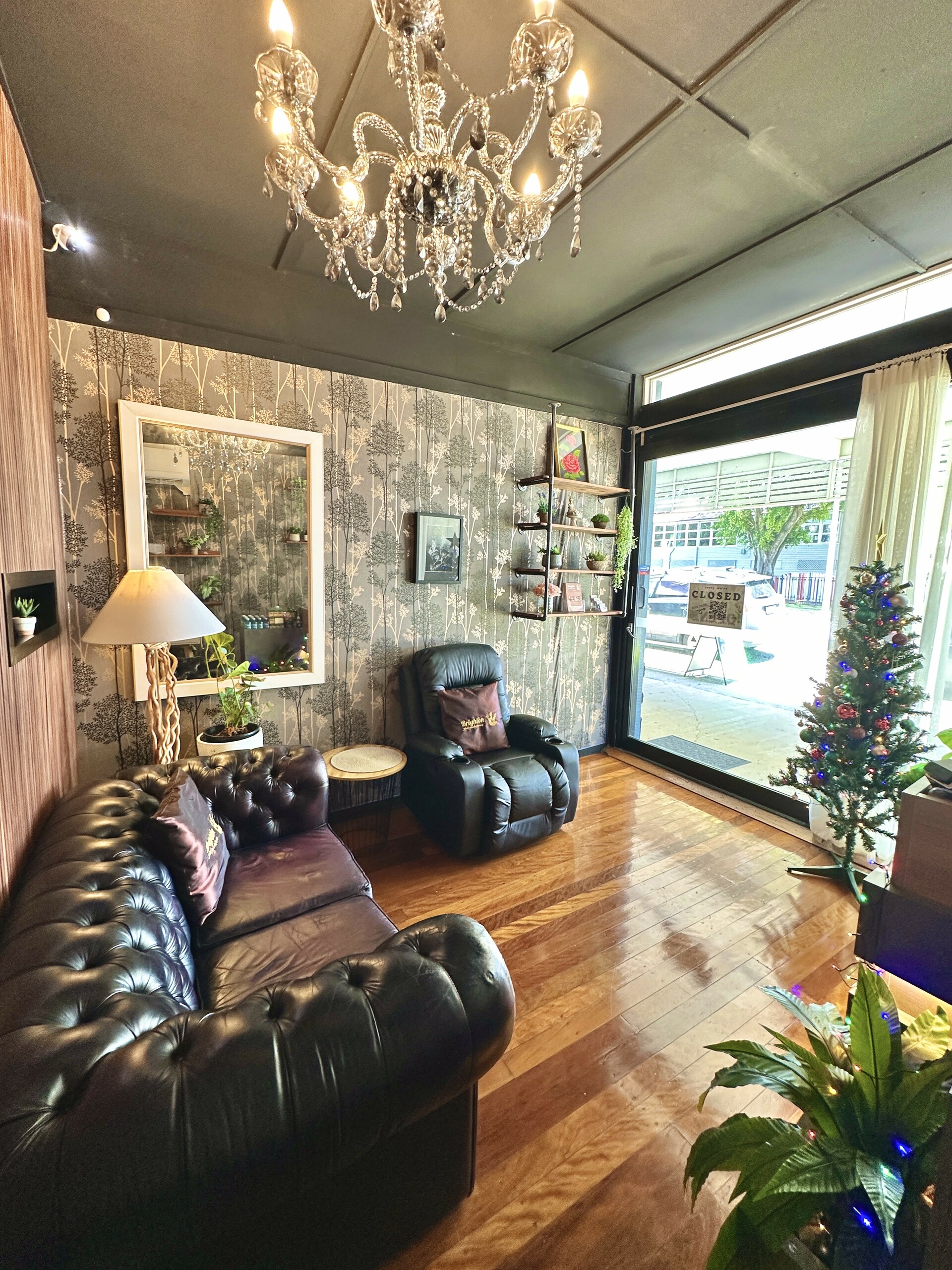 Interior - waiting room